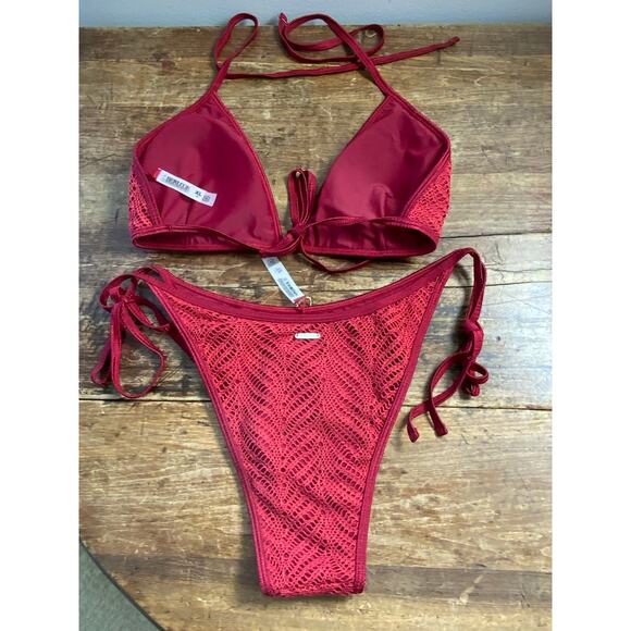 Berlook Burgundy‎ Crochet Halter Triangle Top and Tie Bottom NWT size XL - Picture 7 of 7